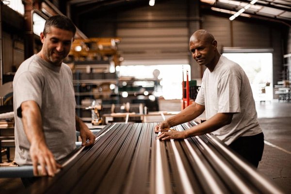 Can You Wear a Tulle Midi Skirt for a Creative Professional Environment?